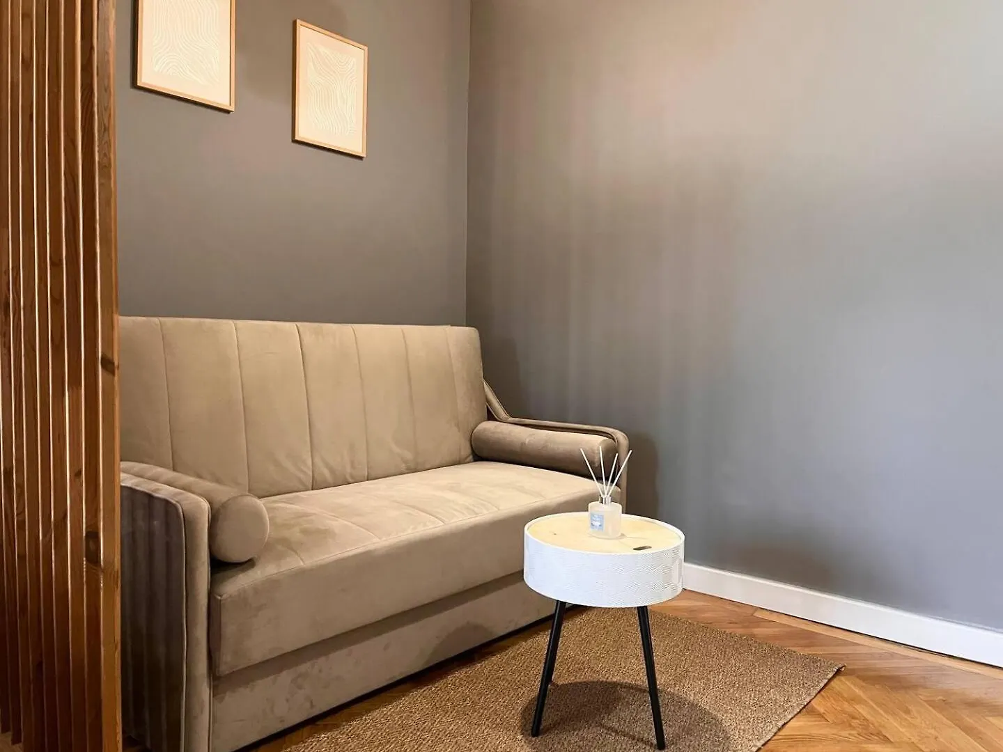 Apartment Woodie Studio With Premium Comfort By Piata Unirii Bucharest Romania