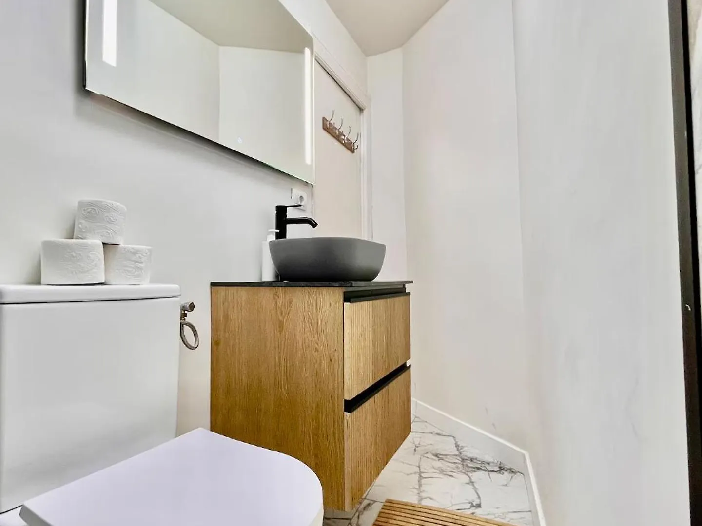 Woodie Studio With Premium Comfort By Piata Unirii Βουκουρέστι Διαμέρισμα